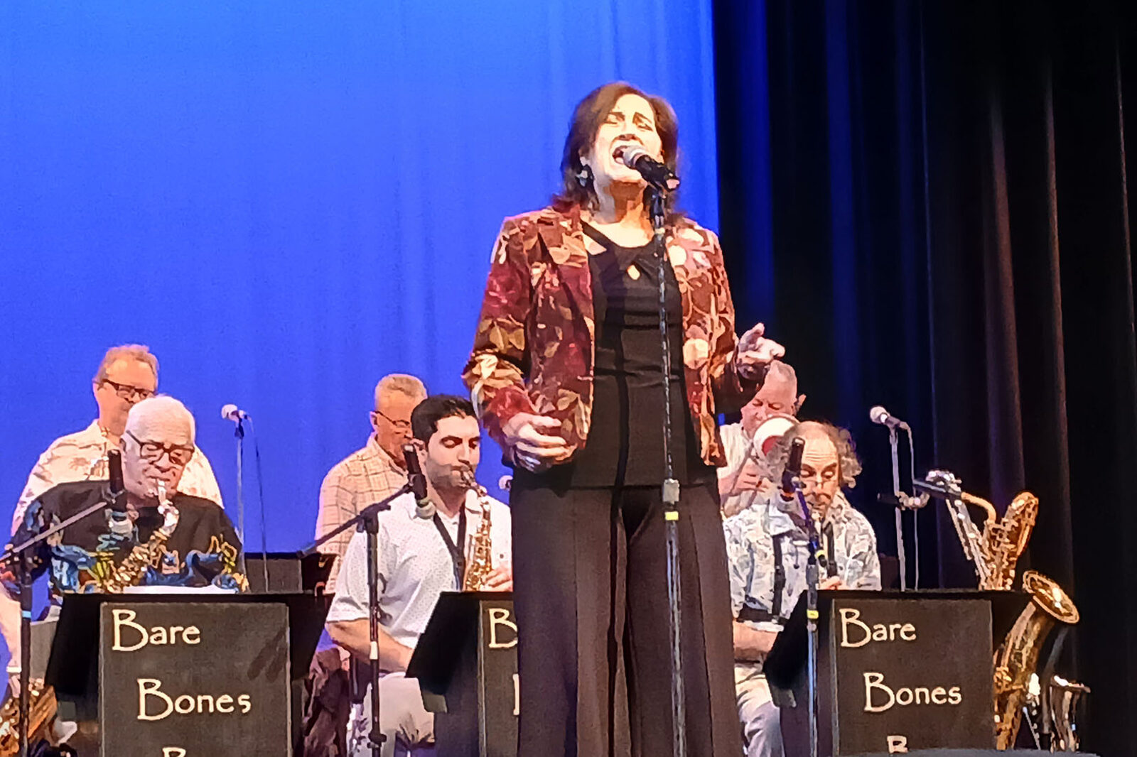 Bare Bones Big Band swings at NHS 1